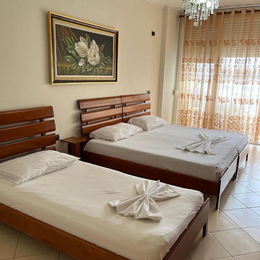 Sea View Apartment Vlorë Exteriér fotografie